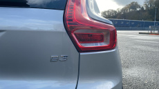 Volvo XC40 2.0 B3P Plus Dark 5dr Auto Petrol Estate